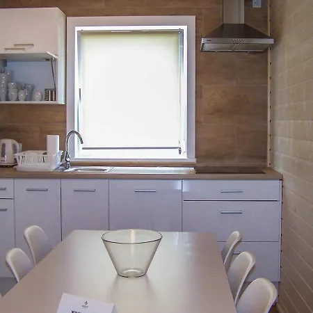 Two-bedroom Holiday In 펜션 *